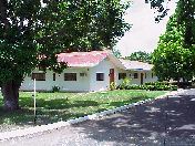 The Pittmans (Pitt, Pauline, Scott & Johnette), Sandy and Marybeth Sanders and the Caruthers lived here at various times.